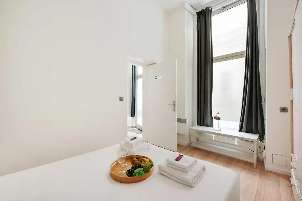 Lovely Appartement Montorgueil - 6P Paris 0*,